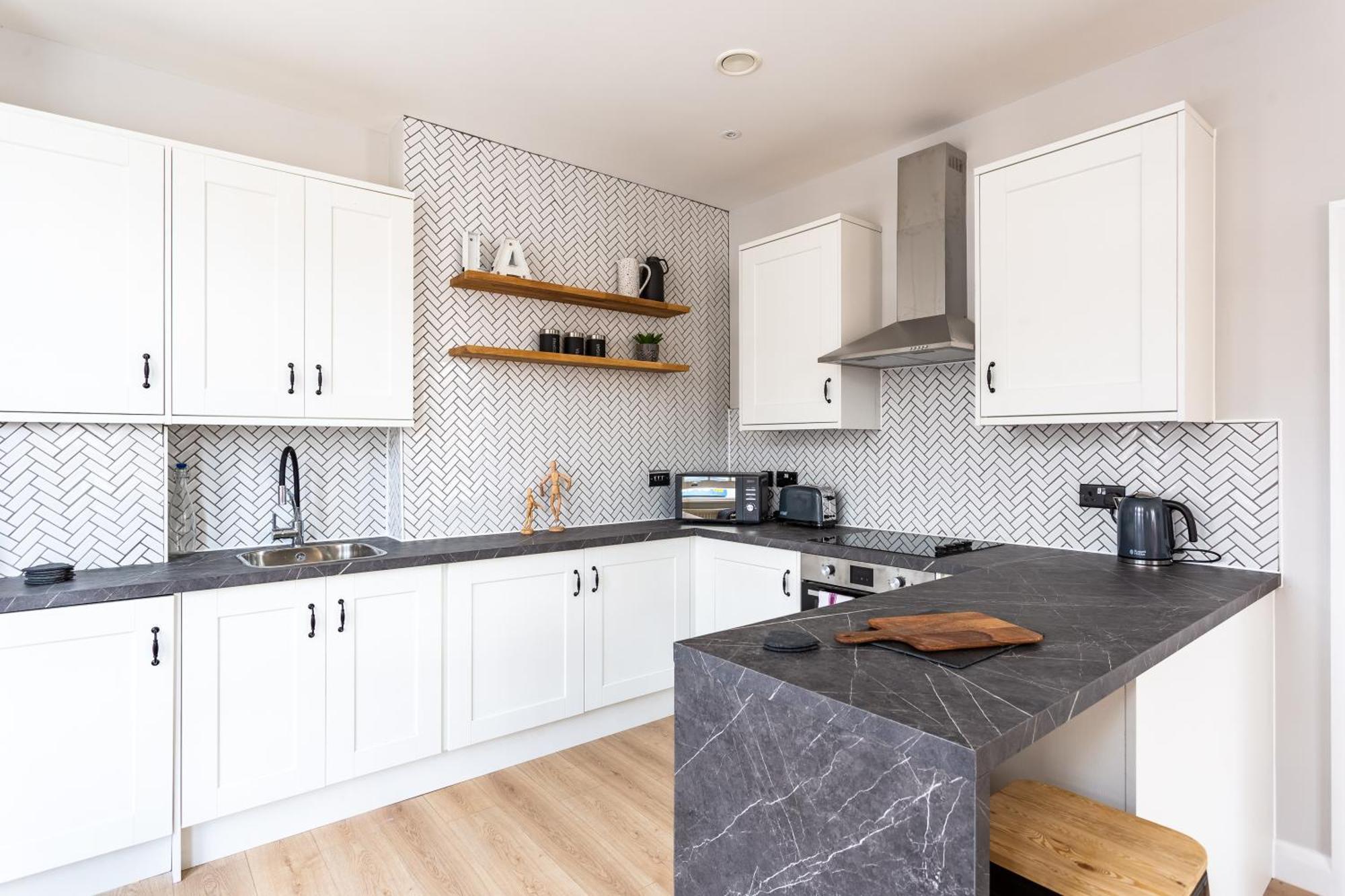2 Bedroom Apartments With Sofa Bed In Southend Exterior foto